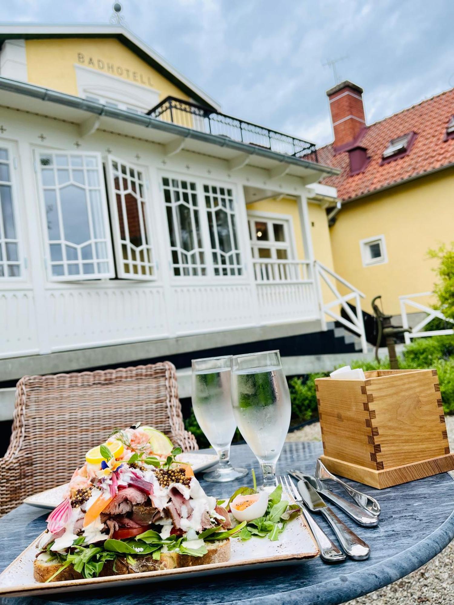 Kivikstrand Badhotell Εξωτερικό φωτογραφία